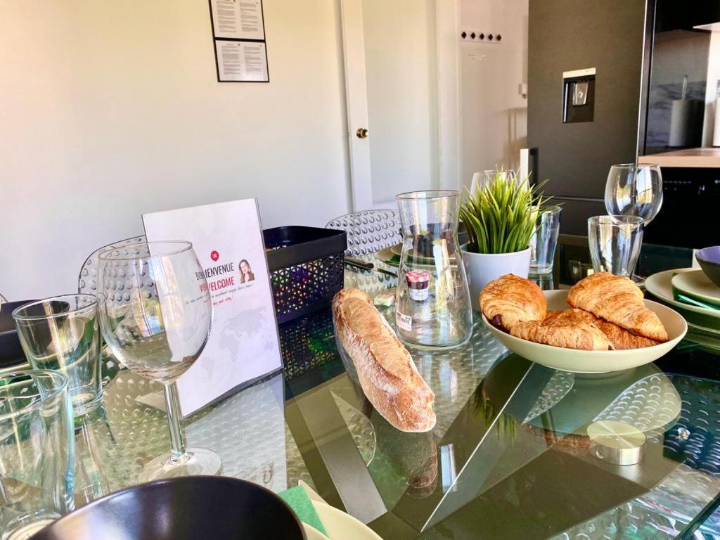 Atypique - Revez A 20Min De Paris - Parking Gratuit Lägenhet Argenteuil Exteriör bild